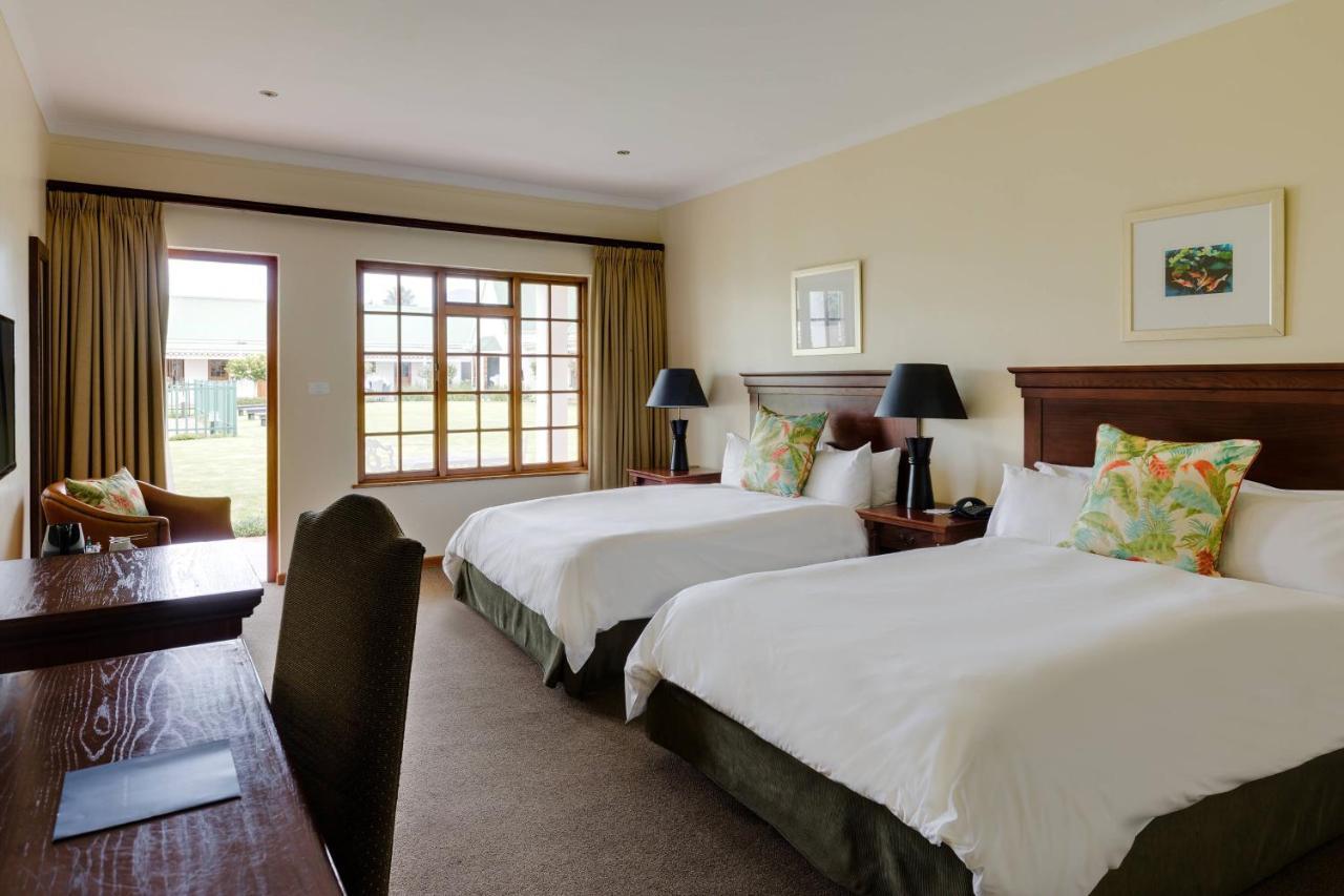 Protea Hotel By Marriott George King George Kültér fotó