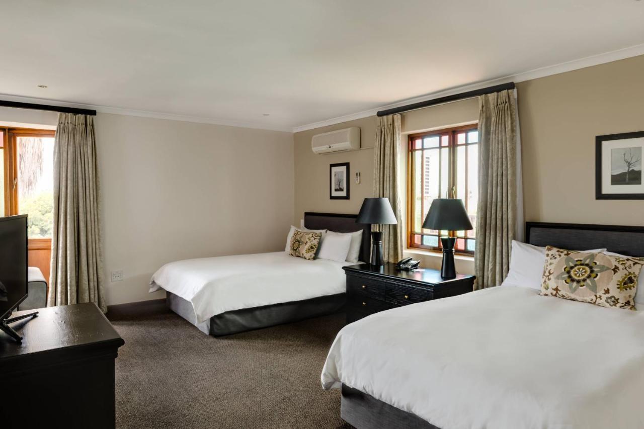 Protea Hotel By Marriott George King George Kültér fotó