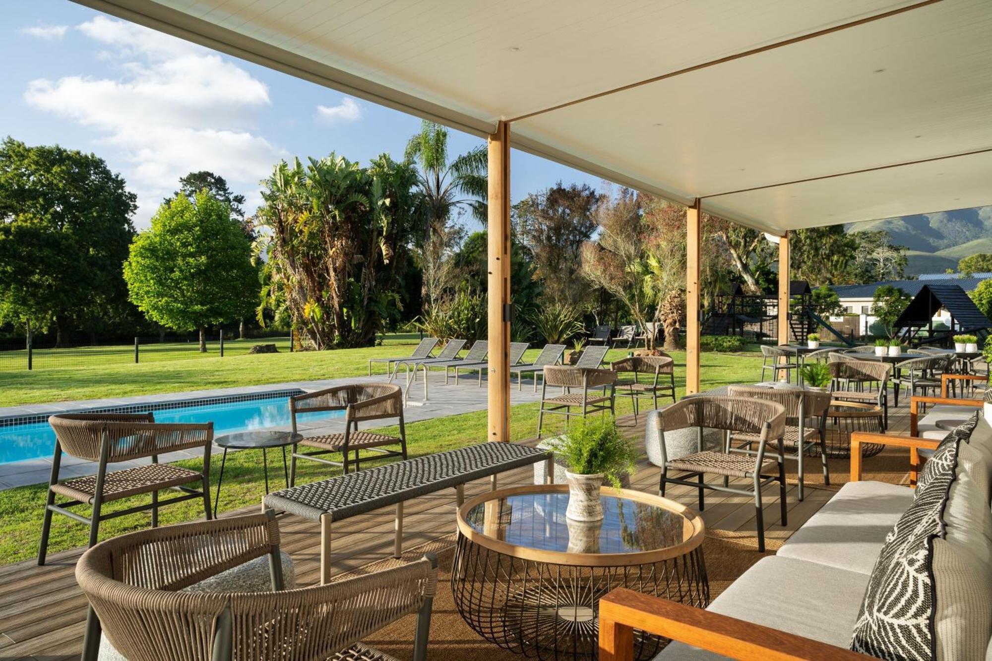 Protea Hotel By Marriott George King George Kültér fotó