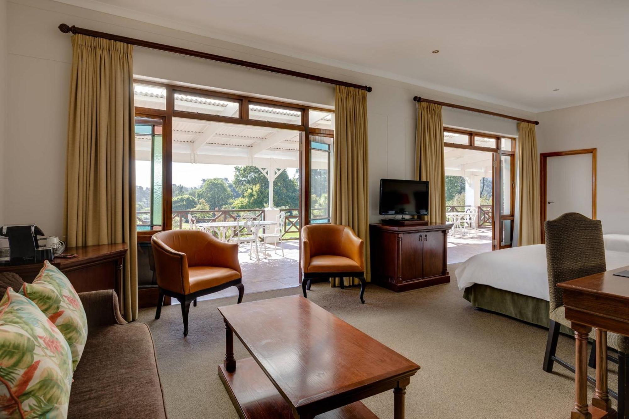 Protea Hotel By Marriott George King George Kültér fotó