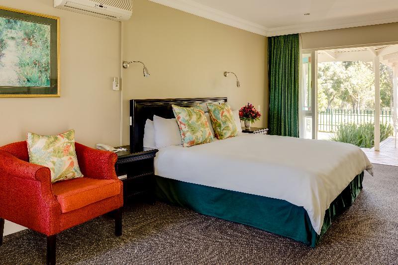 Protea Hotel By Marriott George King George Kültér fotó